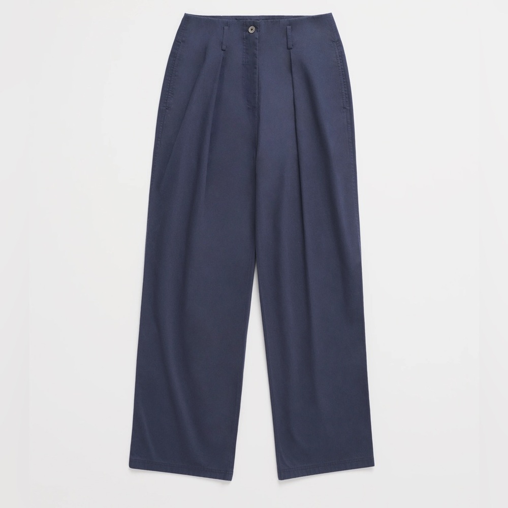 Madhappy High Waisted Navy Wide-Leg Trousers Size Medium